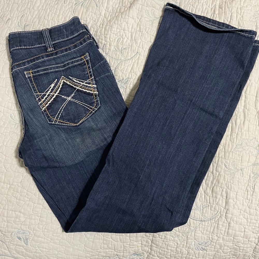 Woman’s artist jeans